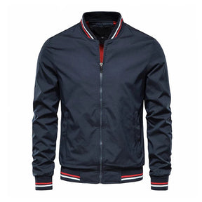 Jaqueta Casual Masculina Montvani MV103 em poliéster resistente, com forro interno, bolsos com zíper e modelagem ajustada.