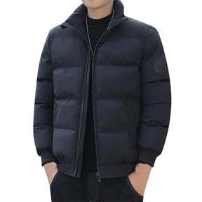 Jaqueta Puffer Masculina Montvani MV252, design acolchoado, isolamento térmico, fechamento em zíper e material leve para conforto e proteção.