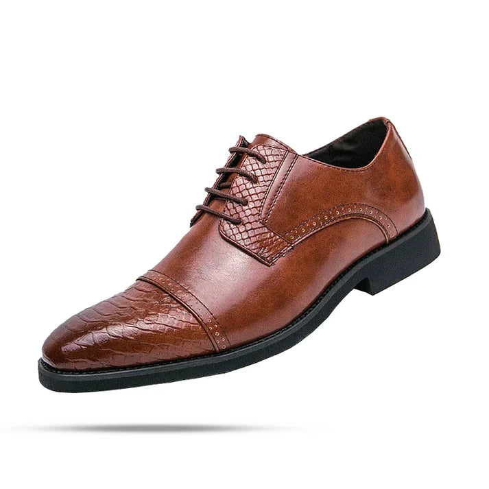 Sapato Derby Montvani MV362 elegante, com couro texturizado e cadarço trançado, perfeito para visuais sociais ou casuais com conforto.